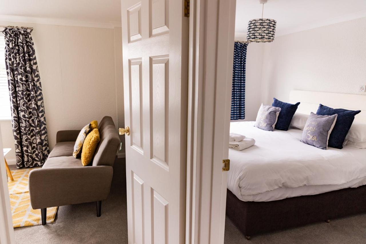 1 Chatsworth Riverscape Apartments - Riverview Apartment In Great Location With Free Parking Overlooking The Gannel Just A Short Walk From Newquays Incredible Beaches And Local Amenities New Quay Εξωτερικό φωτογραφία